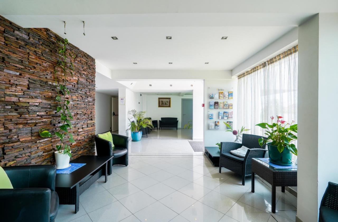 Bay View Apartment W/Pool 3-Min Walk To The Beach Albufeira Exterior photo