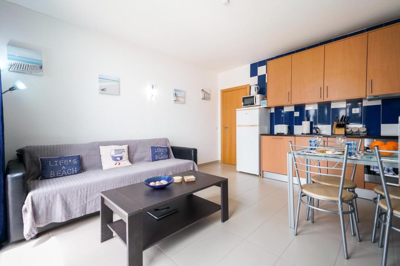 Bay View Apartment W/Pool 3-Min Walk To The Beach Albufeira Exterior photo