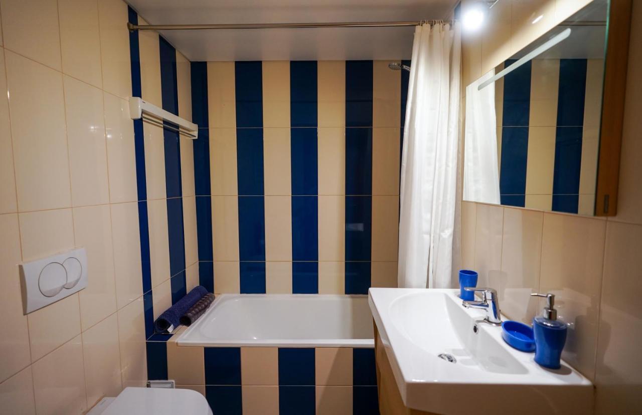 Bay View Apartment W/Pool 3-Min Walk To The Beach Albufeira Exterior photo